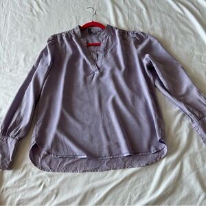 Kut from the Kloth Lavender long sleeve Blouse Size L